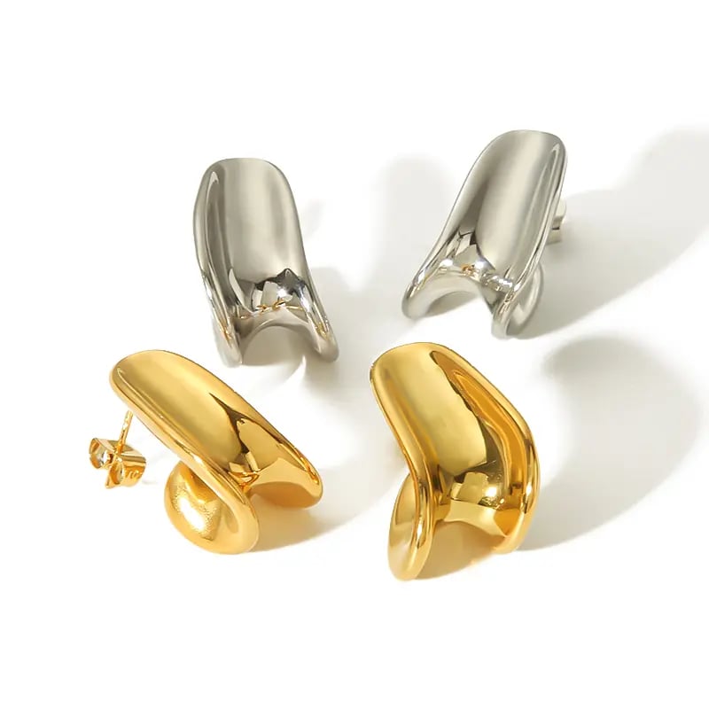 1 pair of stylish gold plated stainless steel irregular curved earrings for ladies daily wear